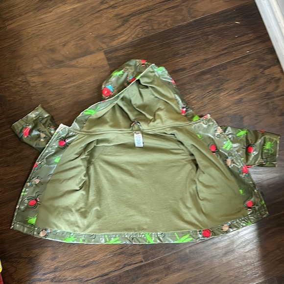 George 18M rain coat. - Picture 3 of 6